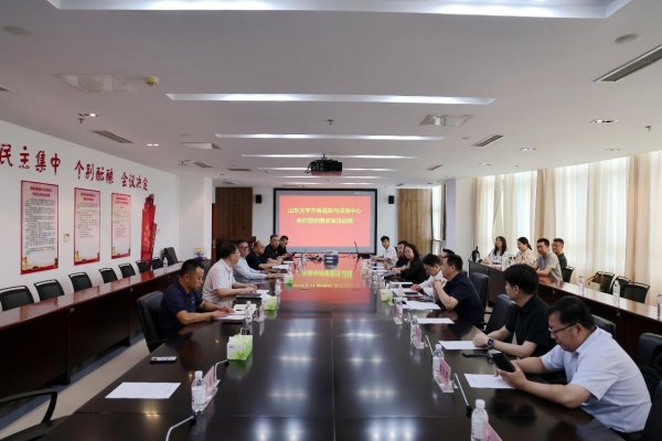 涨中宝 山东大学齐鲁医院赴青岛开展5G+急诊急救海上演习活动